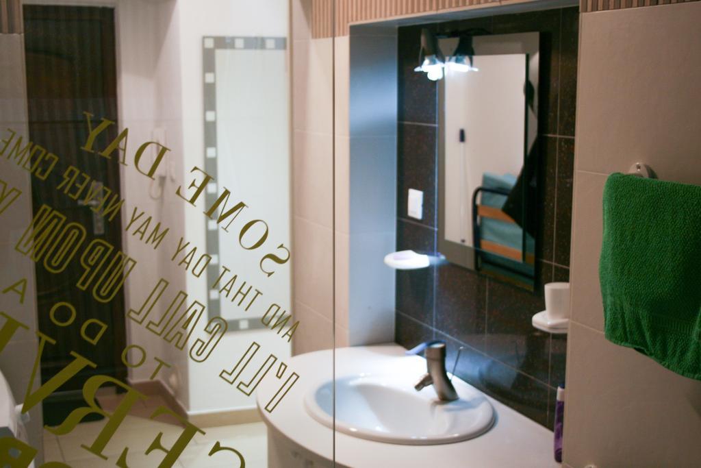 Carla Studio Apartment Zagreb Bilik gambar